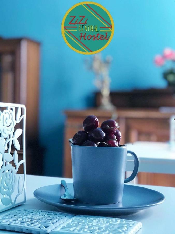 Zizi Central Hostel Варшава Экстерьер фото